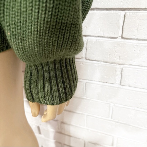 M Lounge stitch rib high neck sweater in forest green - Picture 5 of 12